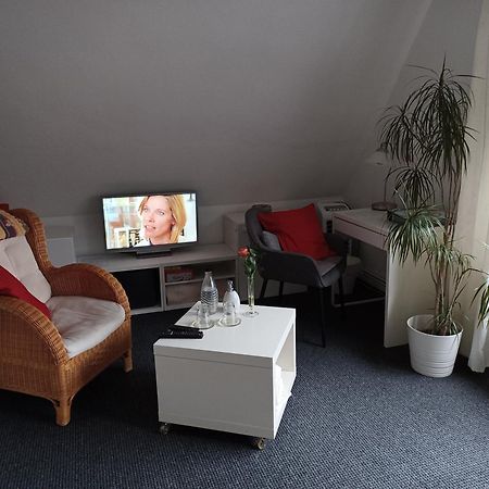 Familienzimmer Hh-Schnelsen ハンブルク エクステリア 写真